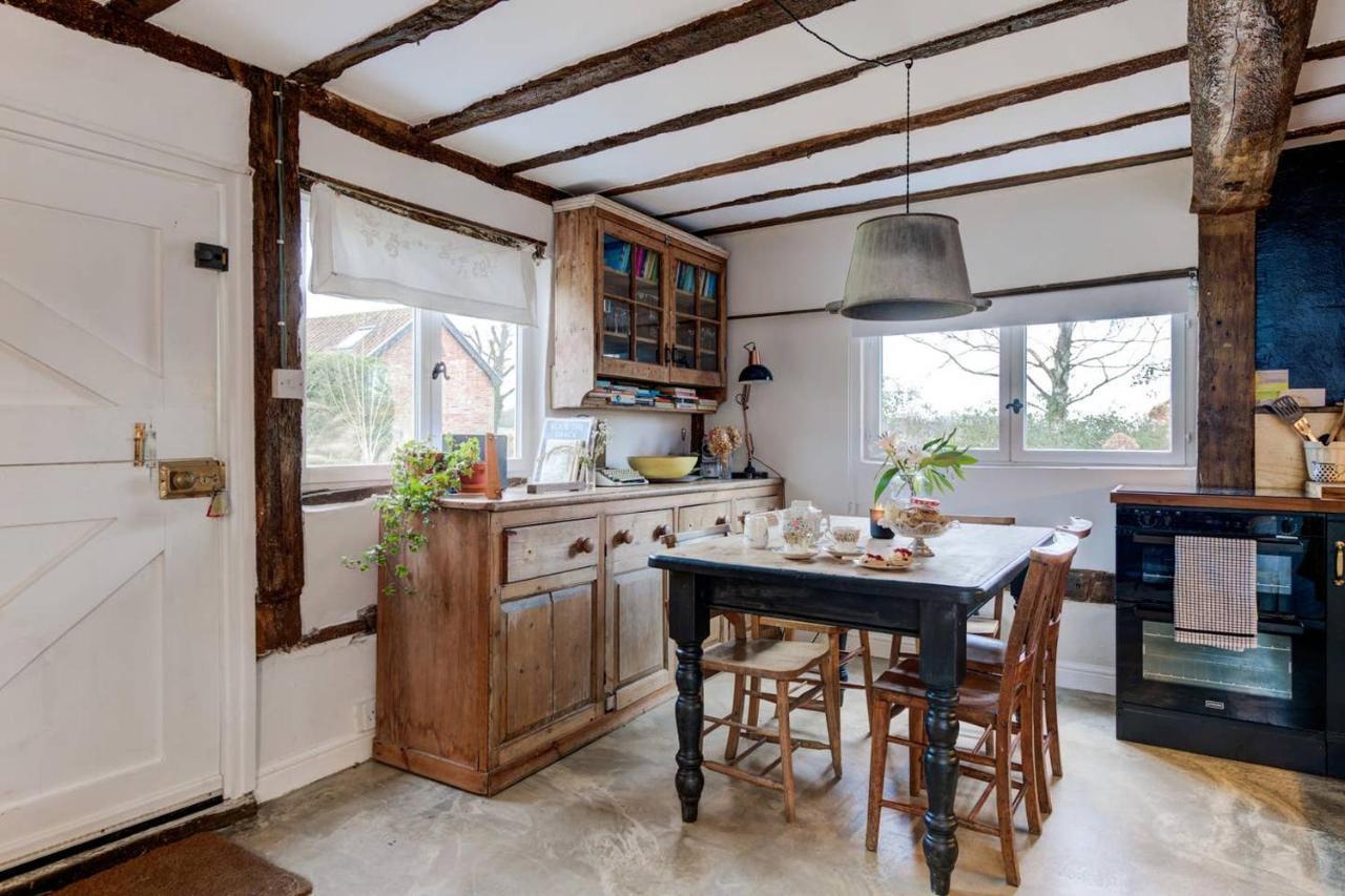The Dairy, One Bedroom Cottage In A 15Th Century Farmhouse Parham 외부 사진