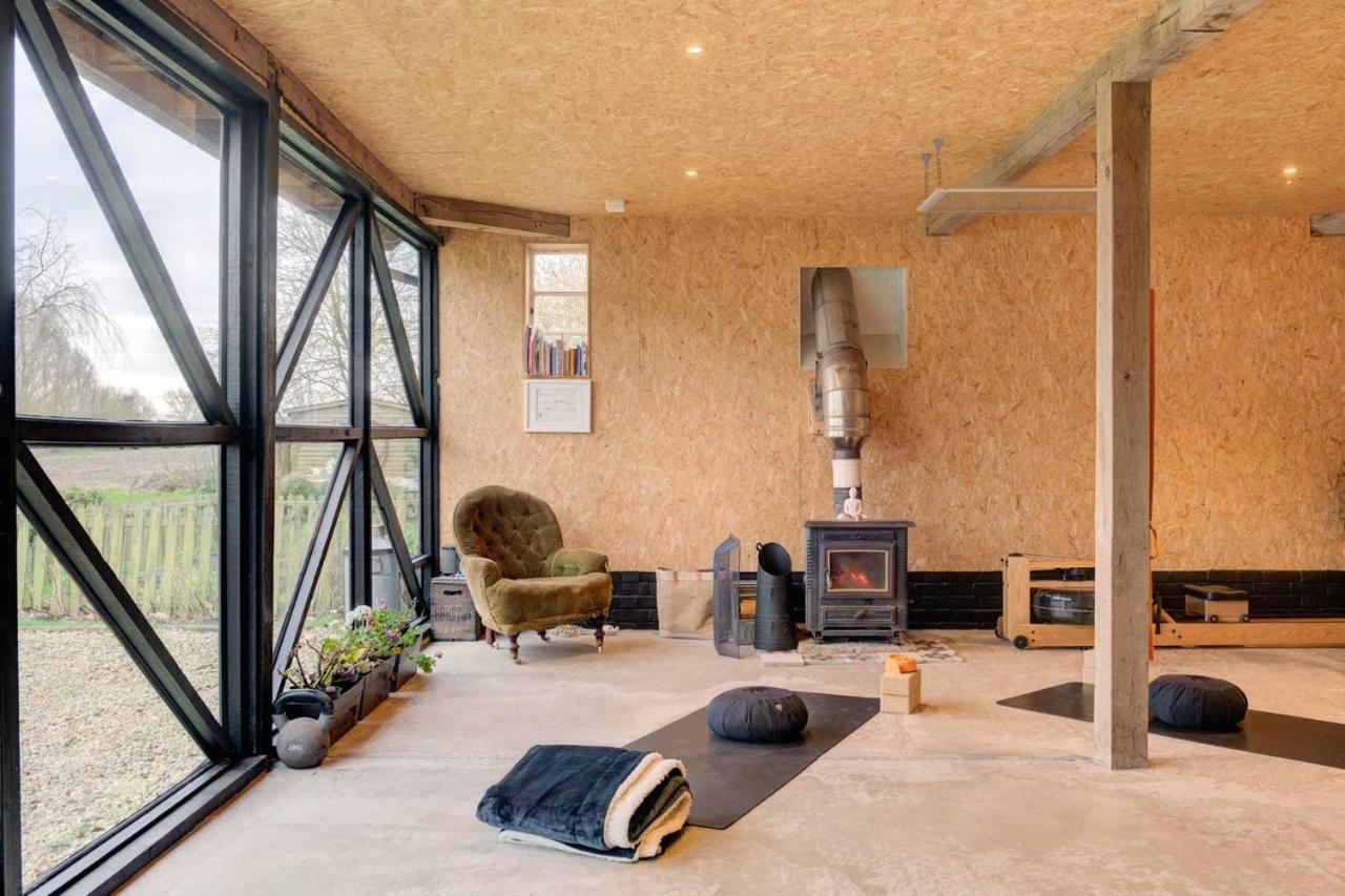 The Dairy, One Bedroom Cottage In A 15Th Century Farmhouse Parham 외부 사진